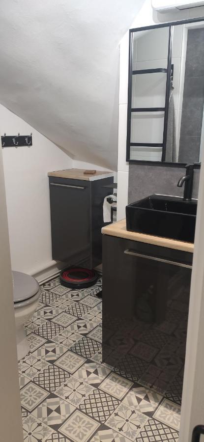 Appartamento A L'Abri Du Temps Châteaudun Esterno foto